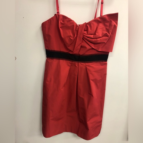 BCBG MAX AZRIA TAFFETA EMPIRE BOW MINI DRESS IN SIZE 6 - Picture 3 of 10